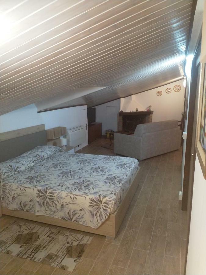 A Due Passi Apartment Arezzo Luaran gambar