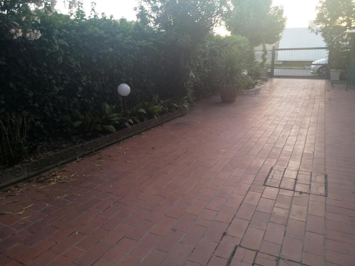 A Due Passi Apartment Arezzo Luaran gambar
