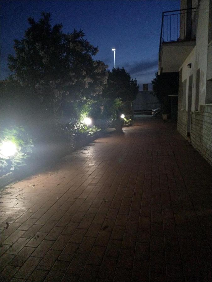 A Due Passi Apartment Arezzo Luaran gambar