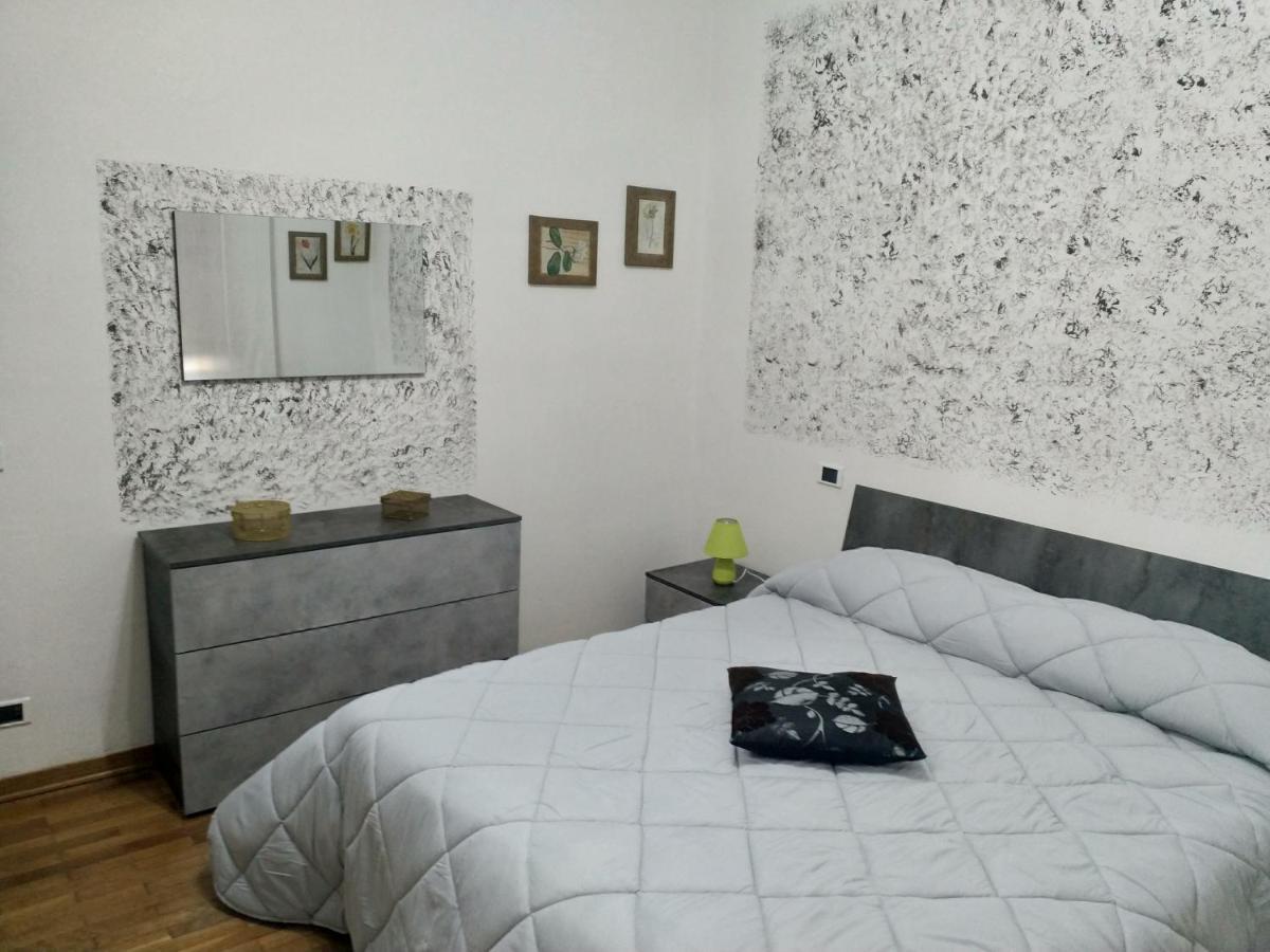 A Due Passi Apartment Arezzo Luaran gambar